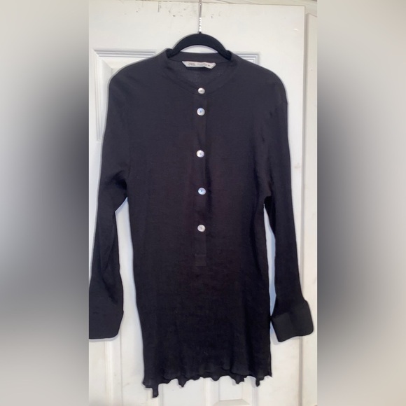 Zara Woman black tunic with mother pearl button and two sides split size L - Picture 1 of 10